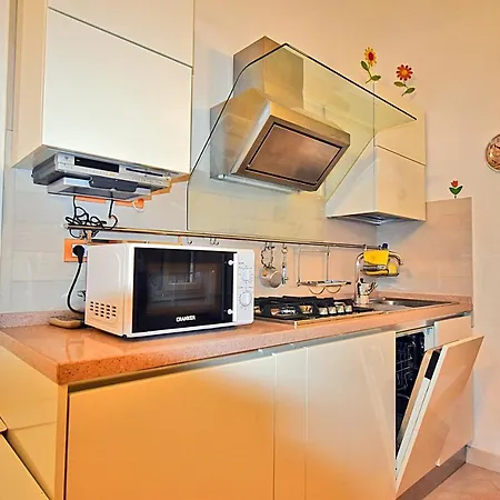 La Tana Del Poeta Apartment