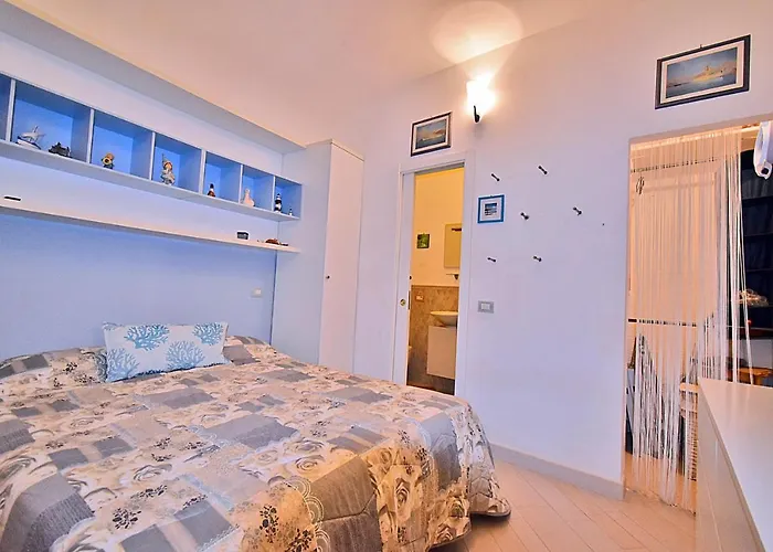 Apartment La Tana Del Poeta